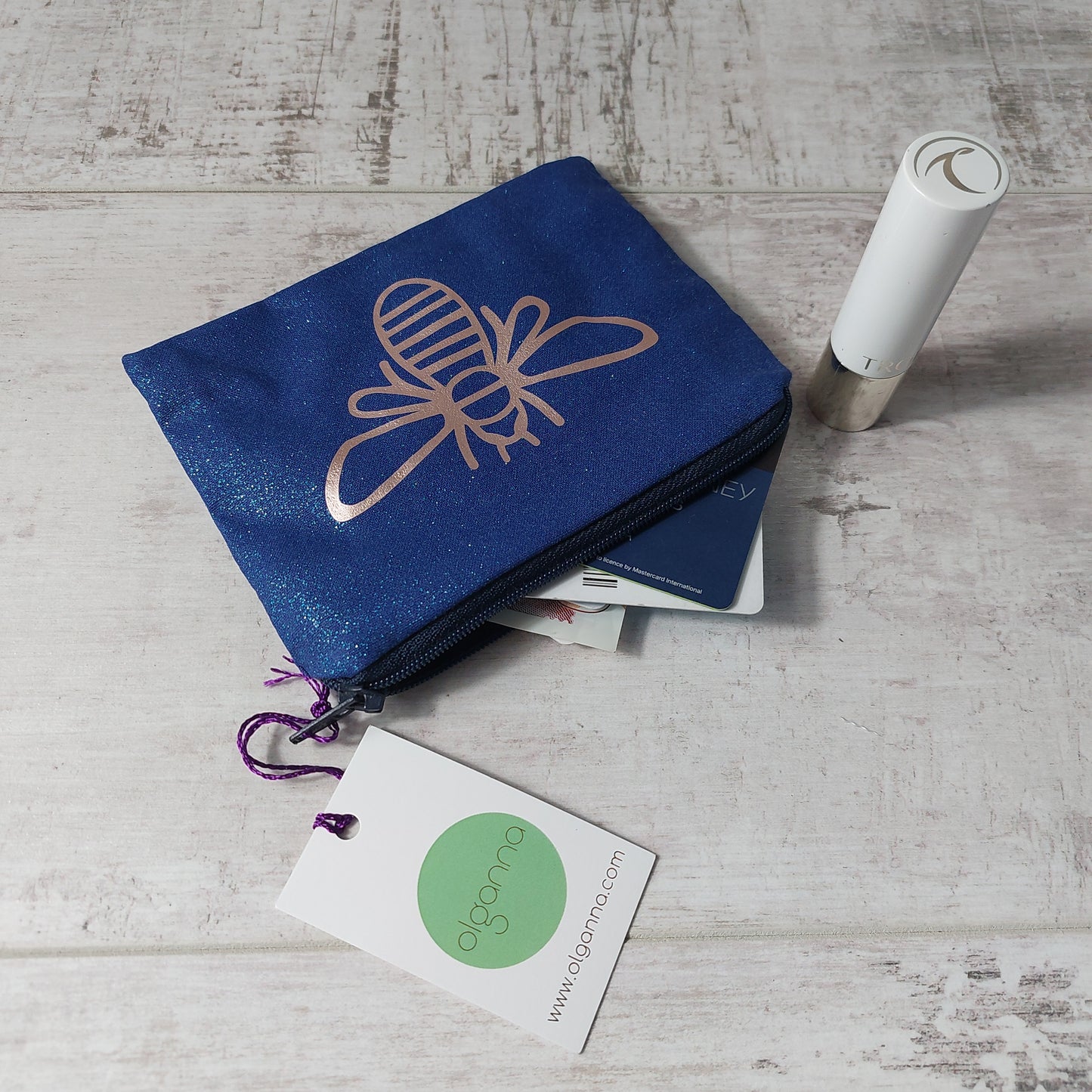 Navy glitter purse with rose gold bee