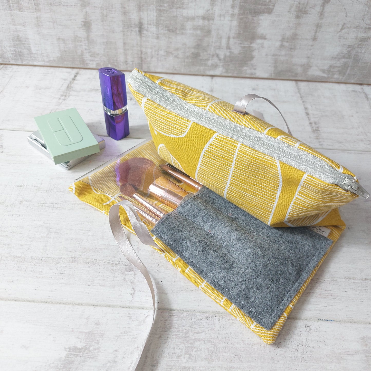 Mustard Make up Bag and Brushes Set