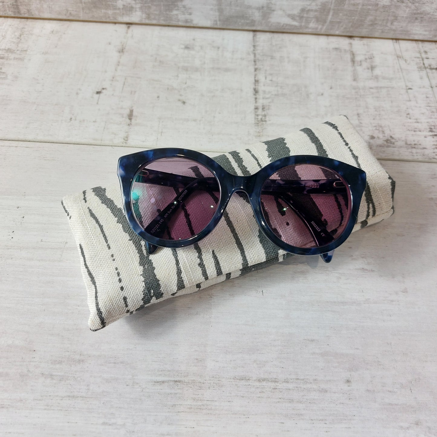 Neutral Stripe Sunglasses Case