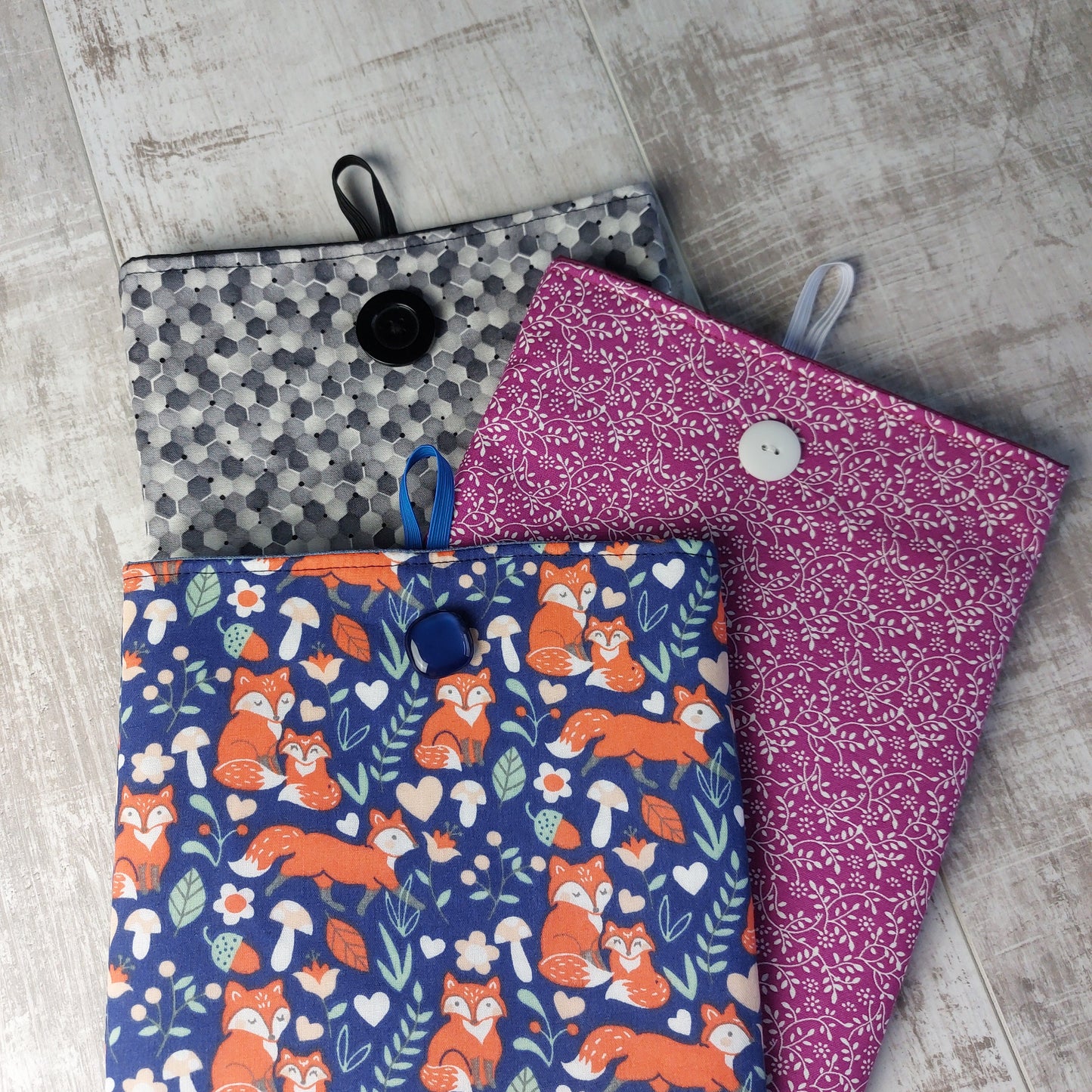 Book / Kindle Case Plum Ditsy Floral