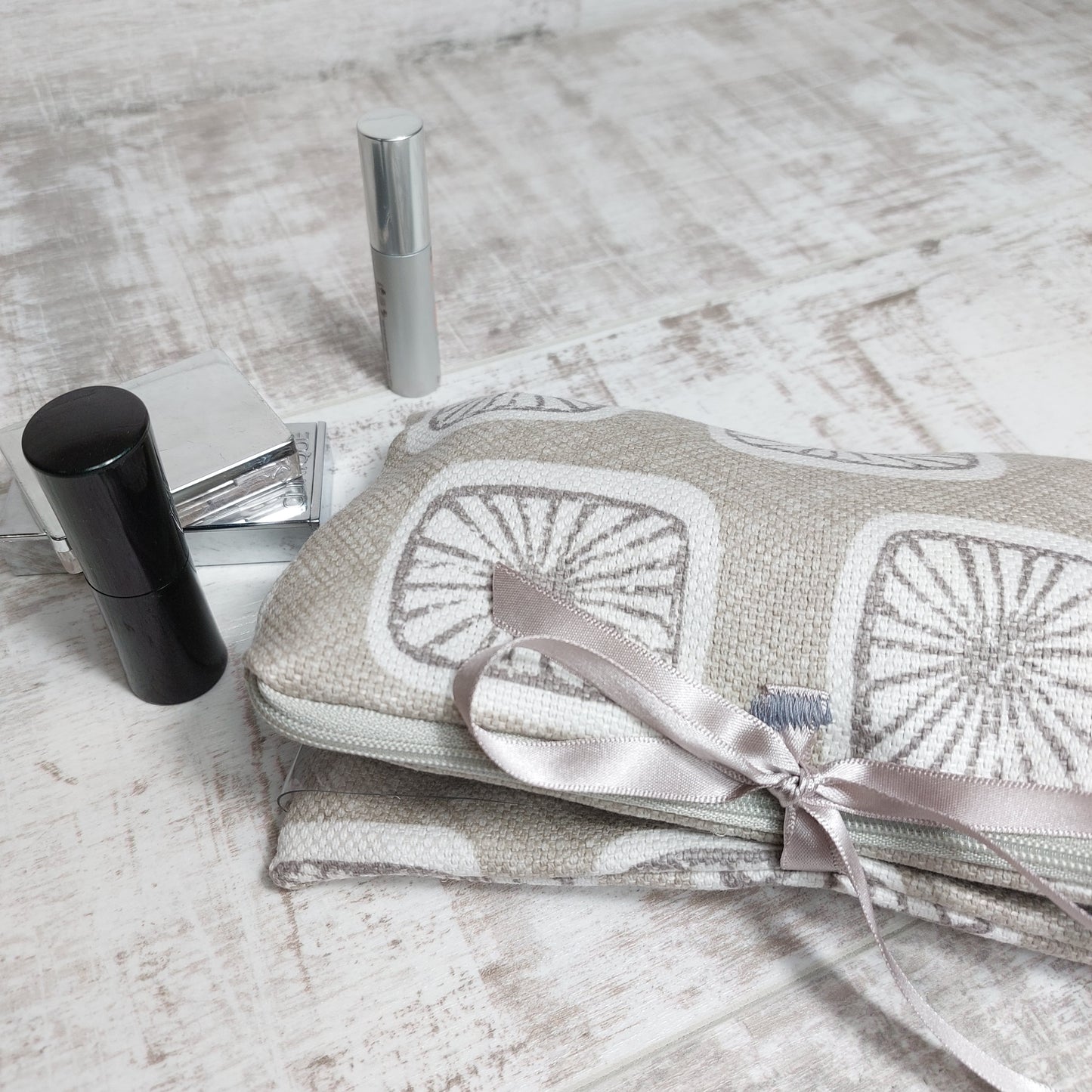 Retro Print Dove Grey Make up Bag with brushes pocket