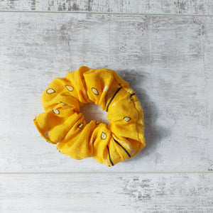 Sunny Scrunchie