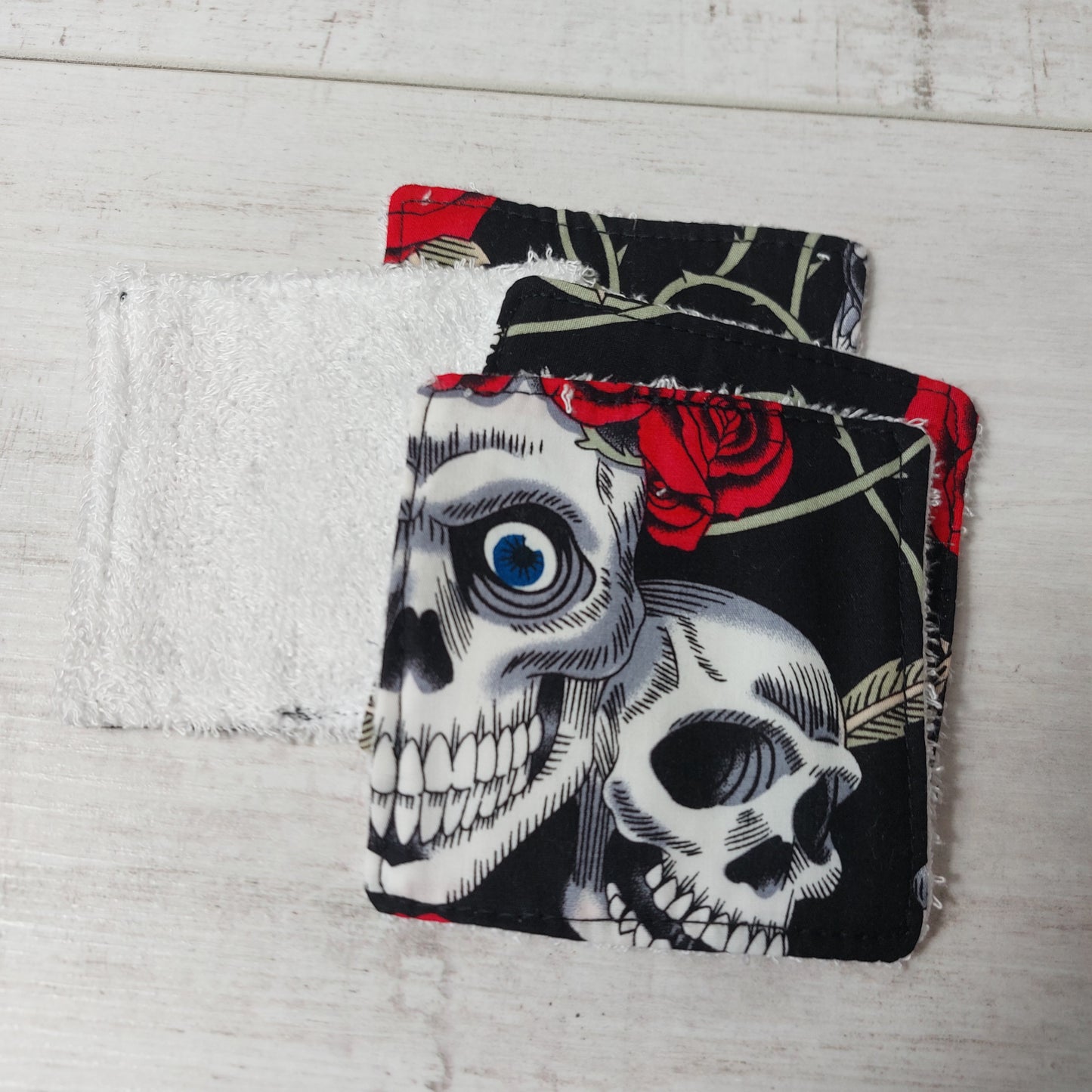 Mini pack of reuseable face wipes