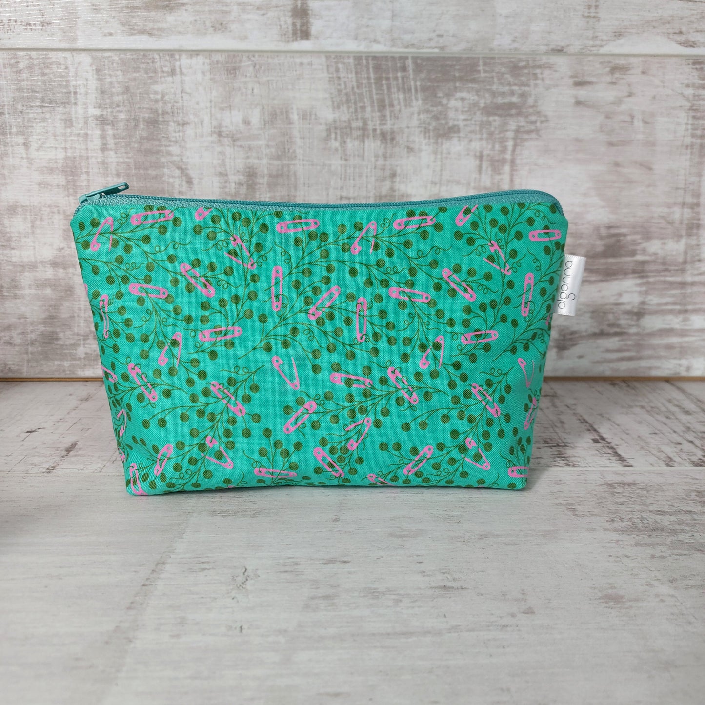 Teal and Pink Gift Set – A Quirky and Fun Birthday Gift