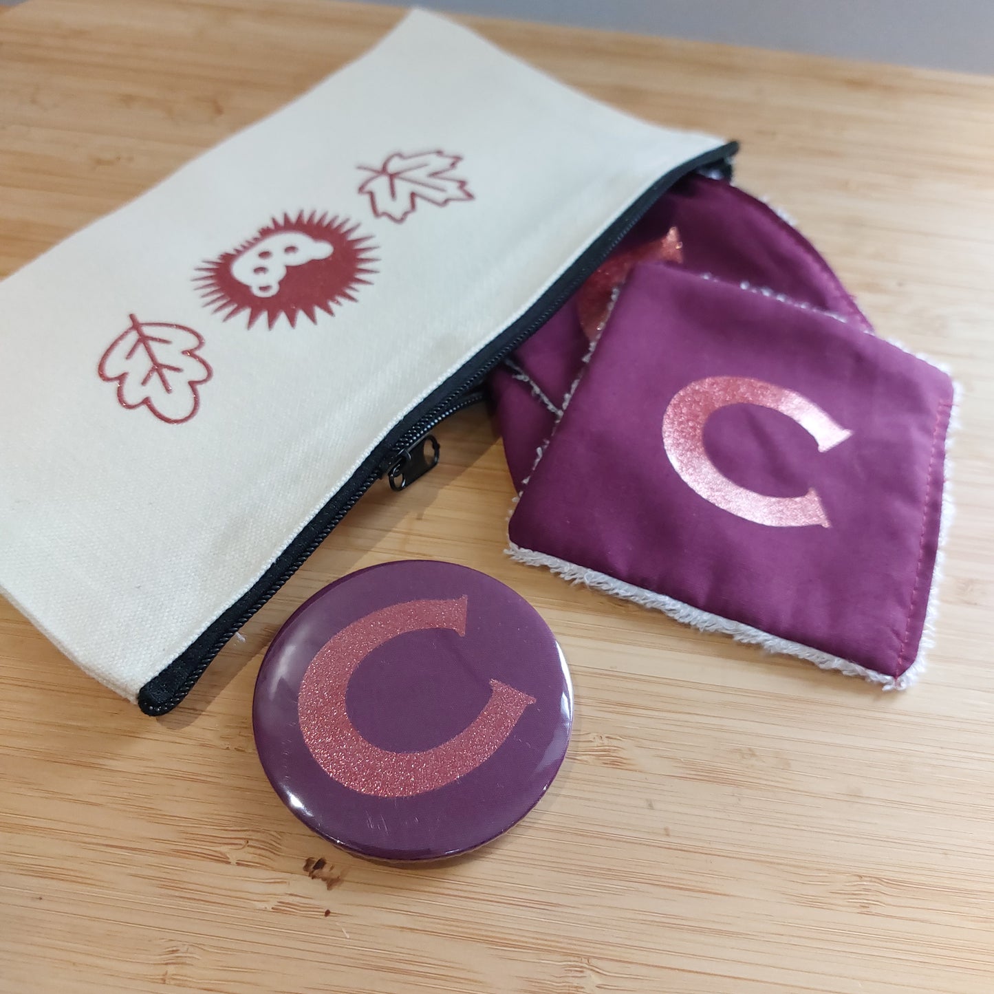 Winter Gift Set with Zip Bag, Reusable Cotton pads and Compact Mirror