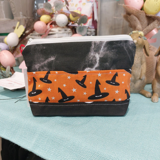 Witches hat zip pouch