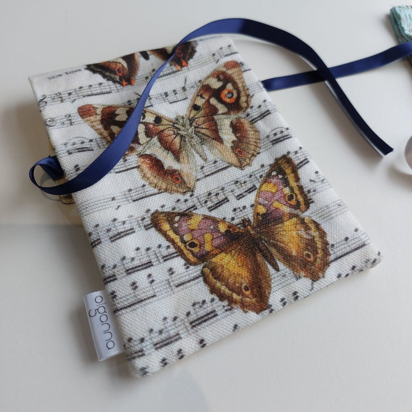 Vintage Butterflies Mini Crochet Hook Case Complete with Hooks