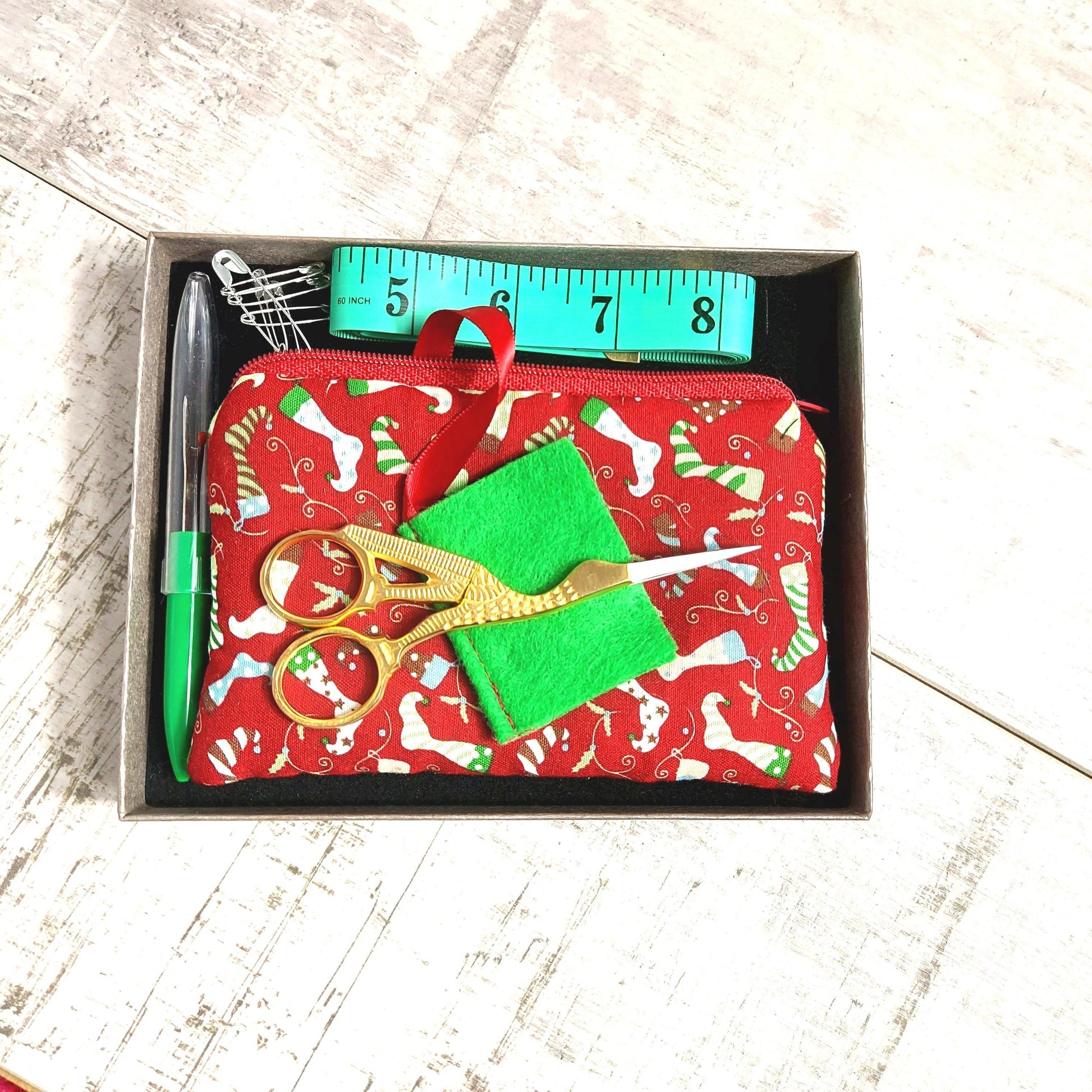 Christmas 🎄 Theme Sewing Kit Gift Set - Olganna