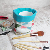 Pop Up Make Up Pot and Brushes Set