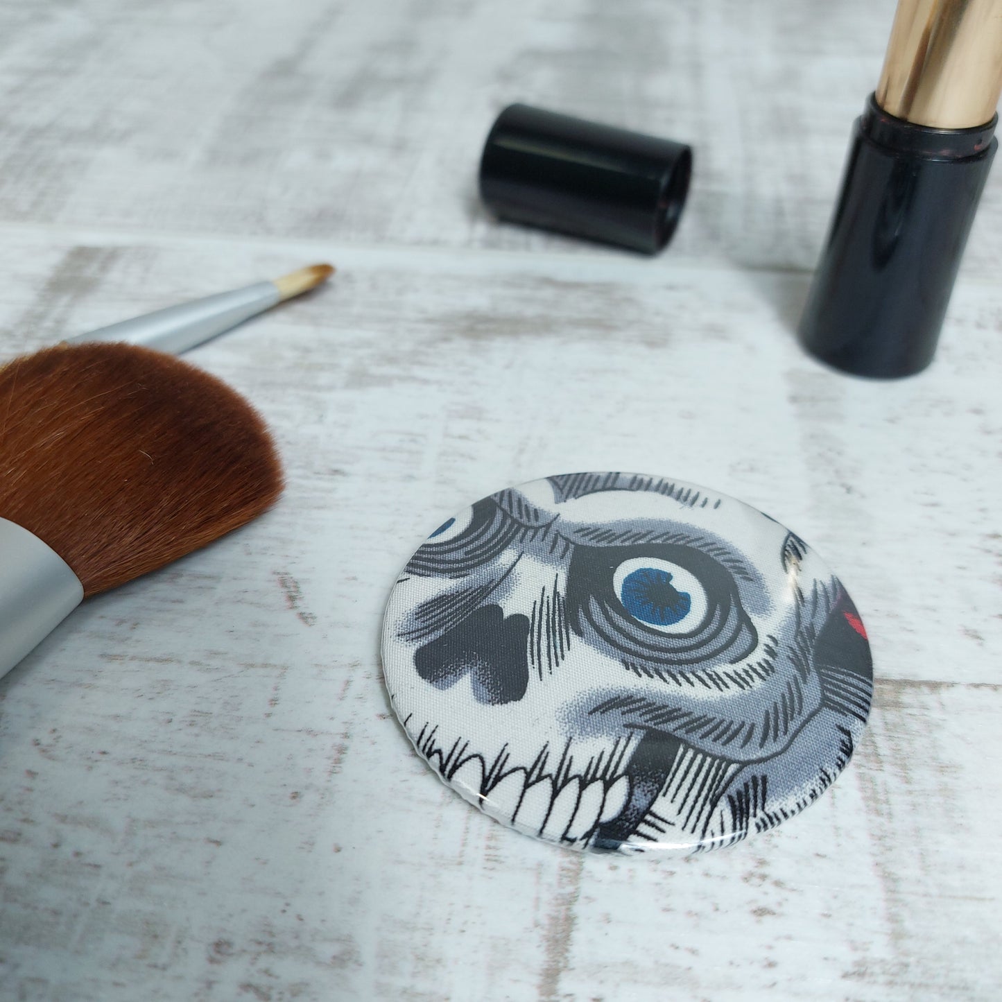 Skull Compact Mirror