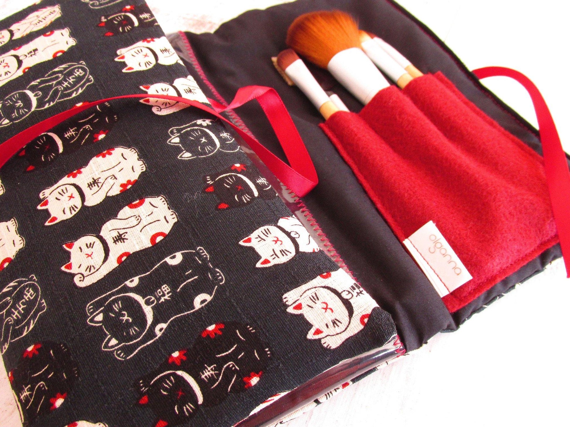 Lucky Cat Make up Wrap - Olganna