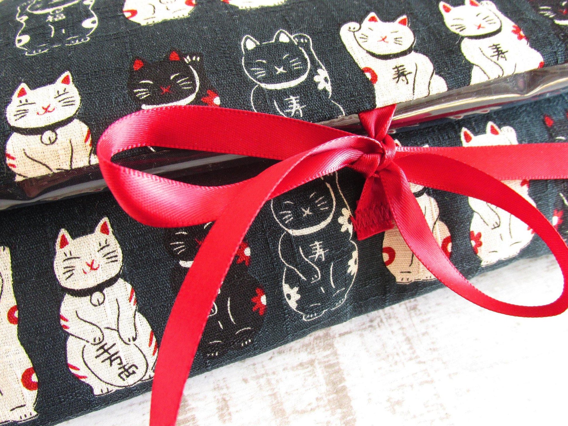 Lucky Cat Make up Wrap - Olganna