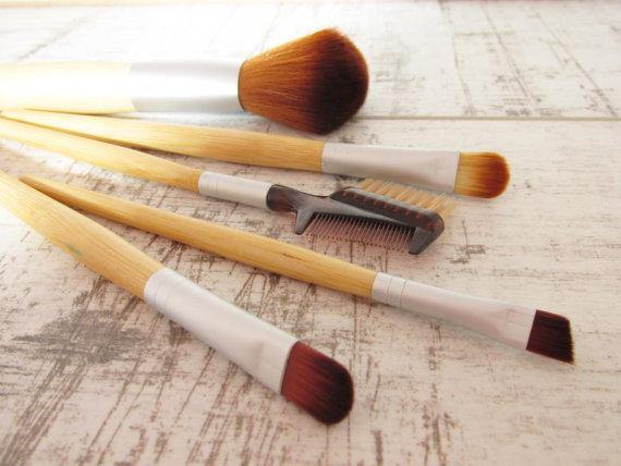 Make Up Brushes, Set of 5 Natural Wooden Handled - Olganna