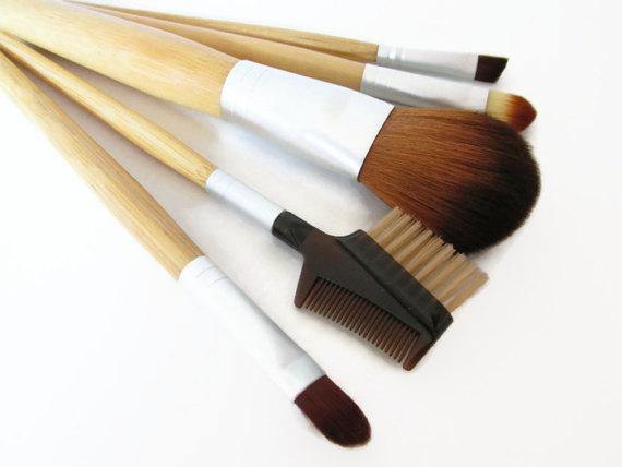 Make Up Brushes, Set of 5 Natural Wooden Handled - Olganna