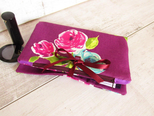 Make up organizer in Plum Floral - Olganna