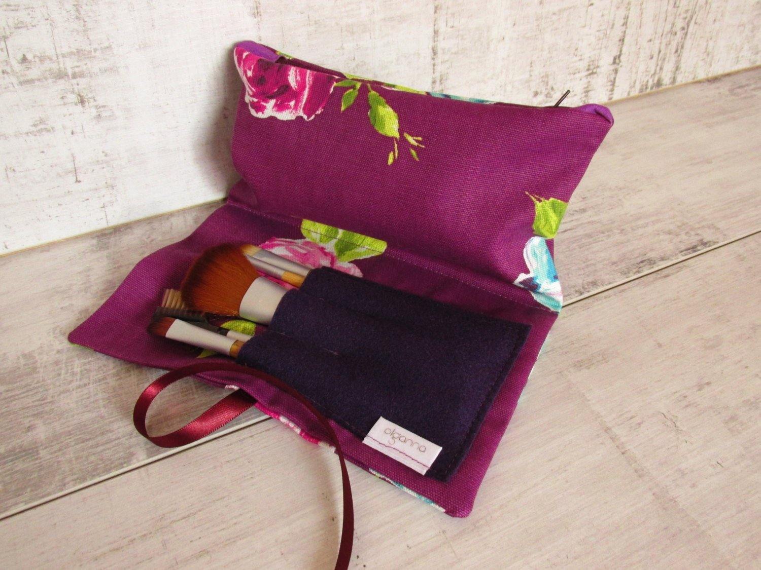 Make up organizer in Plum Floral - Olganna