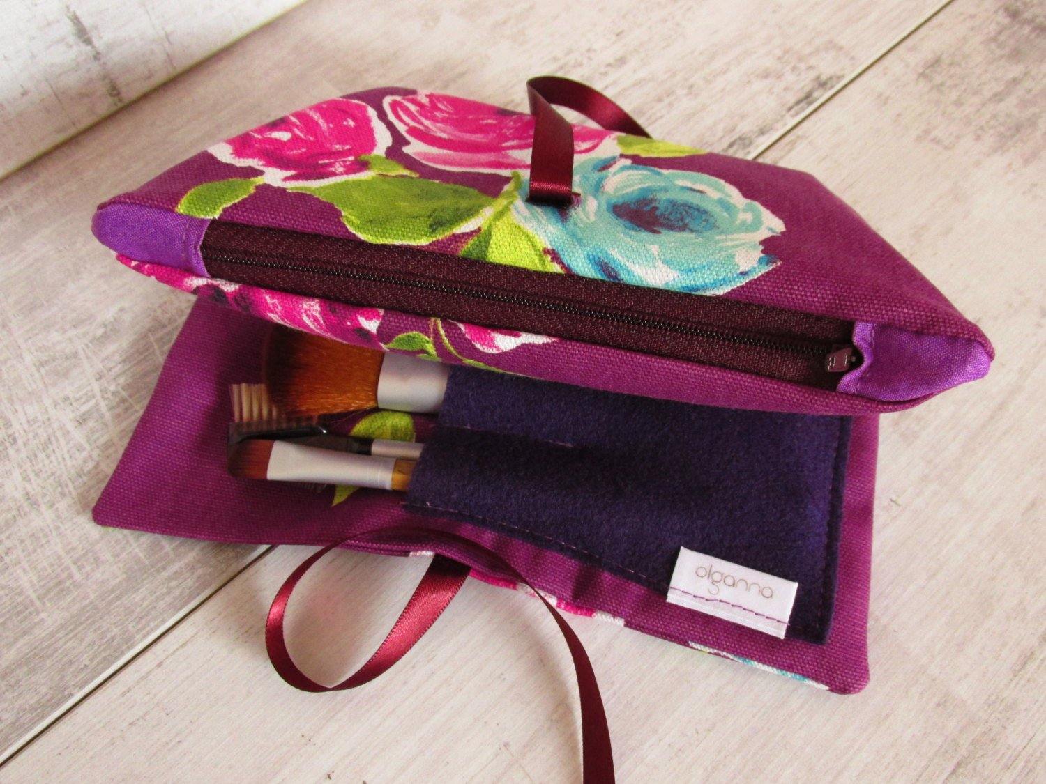 Make up organizer in Plum Floral - Olganna