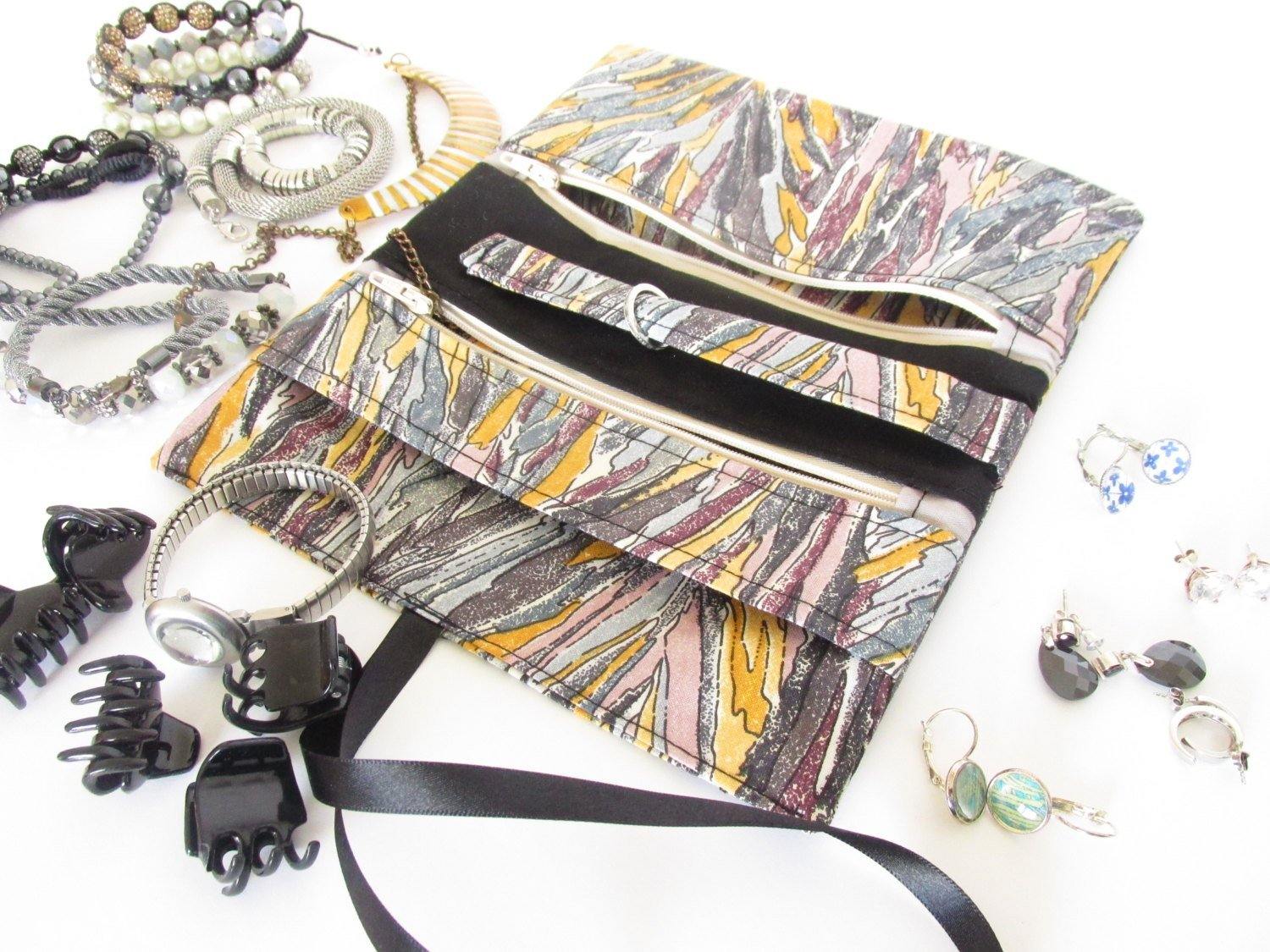 Travel Zip Jewelry Roll - Olganna